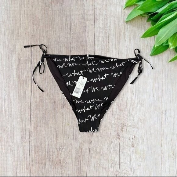 WEWOREWHAT Ruched String Logo Bikini Bottom in Black White XL - Picture 4 of 8